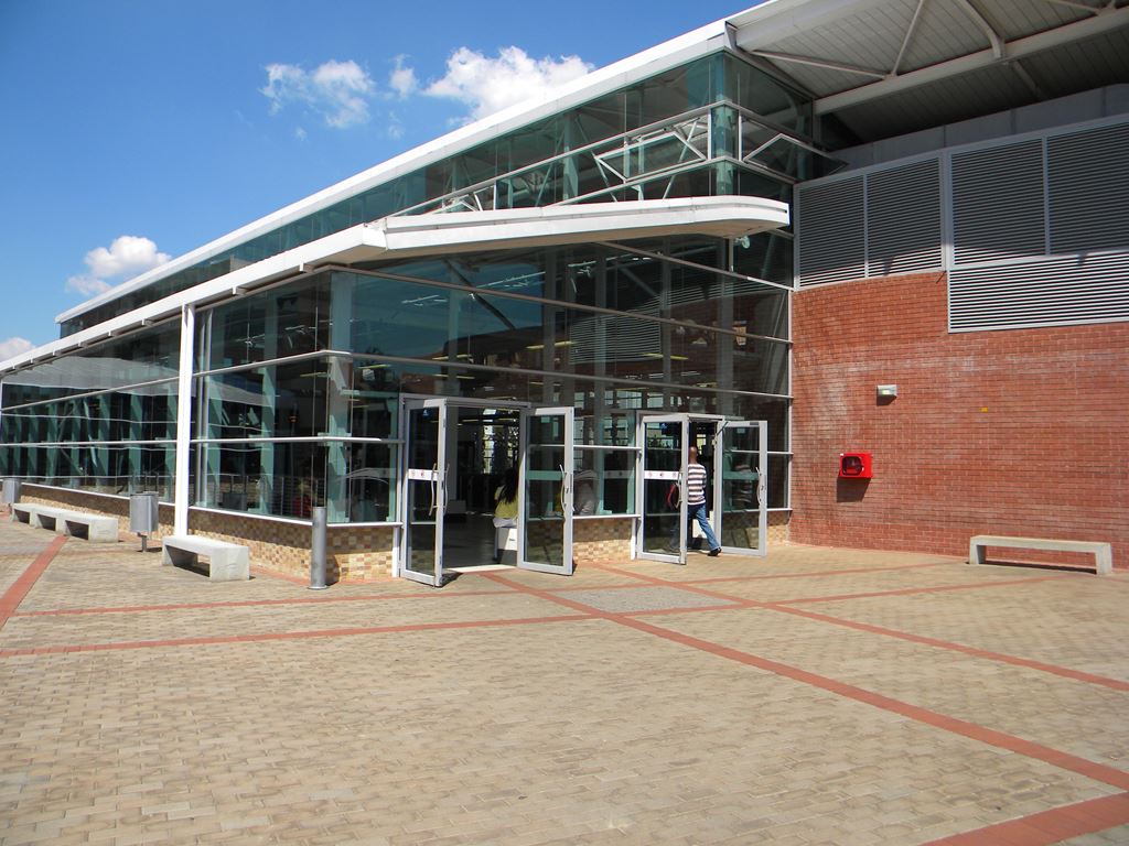 GauTrain Hatfield駅 全景 GauTrain Hatfield駅 全景