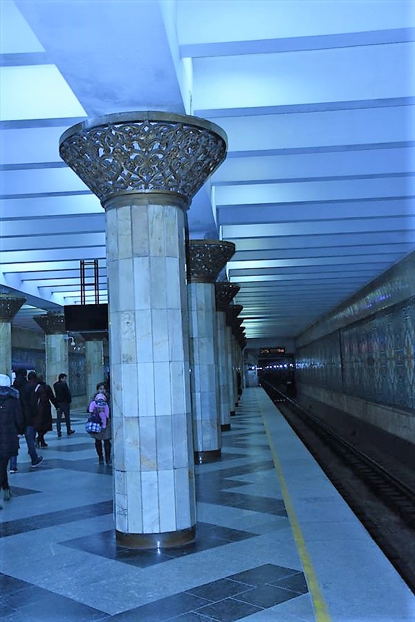 パフタコル駅(7) パフタコル駅(7)